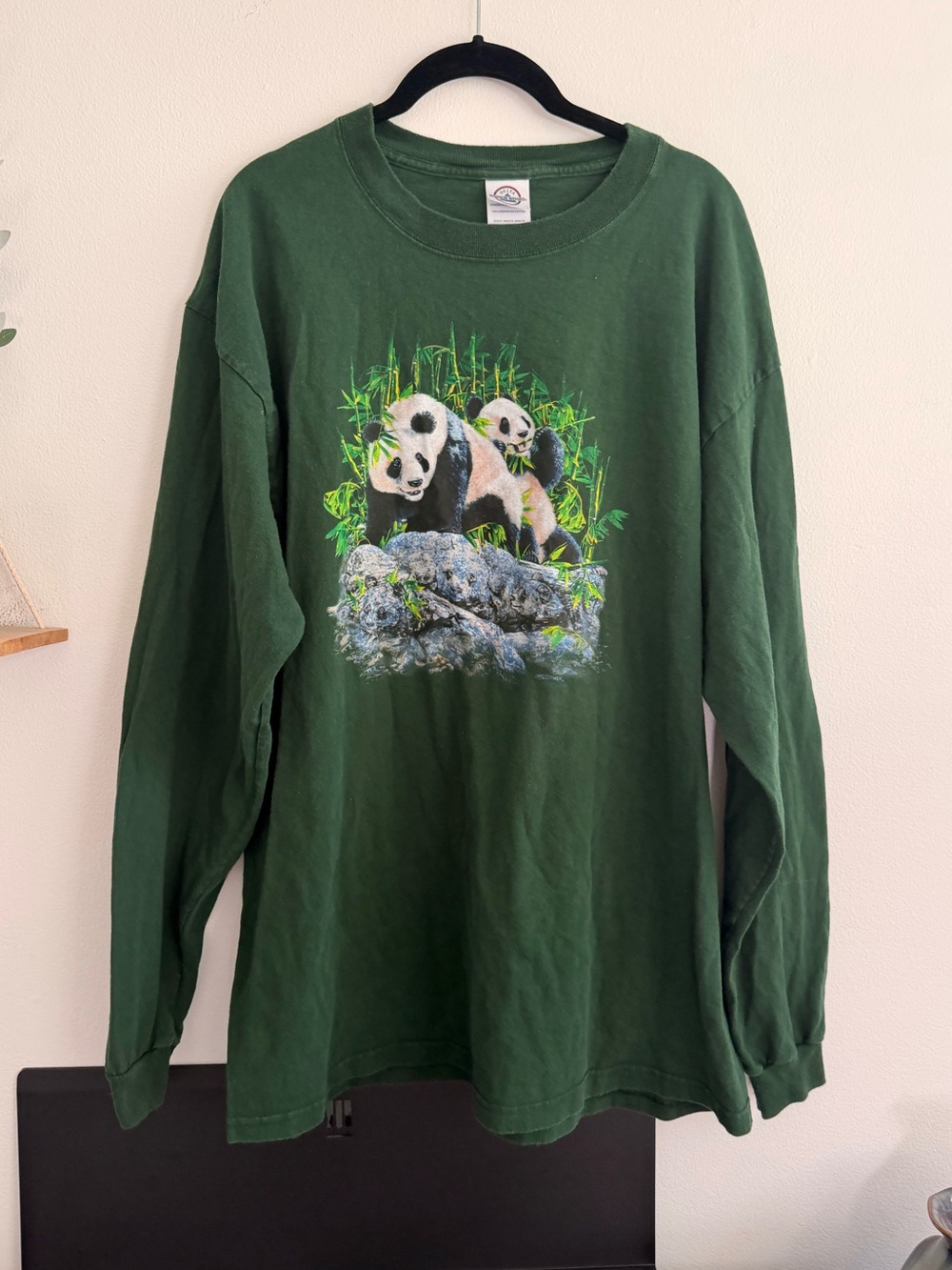 Vintage 90s green panda animal long sleeve tee